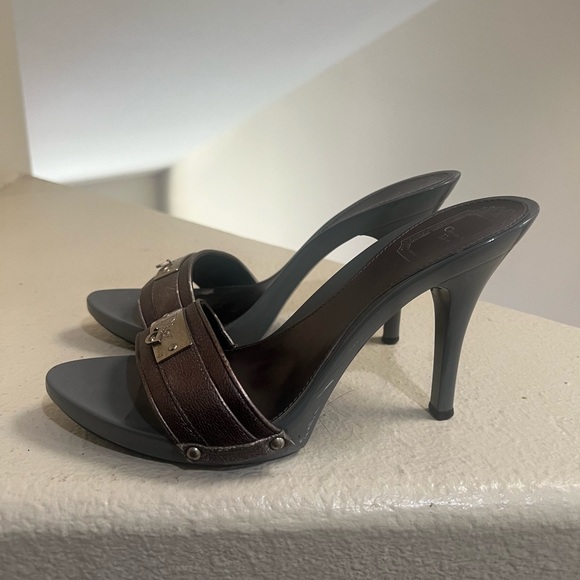 Christian Dior Grey Round-Toes Stiletto‎ Heels Leather Mules. Size 38/8 - Picture 1 of 10